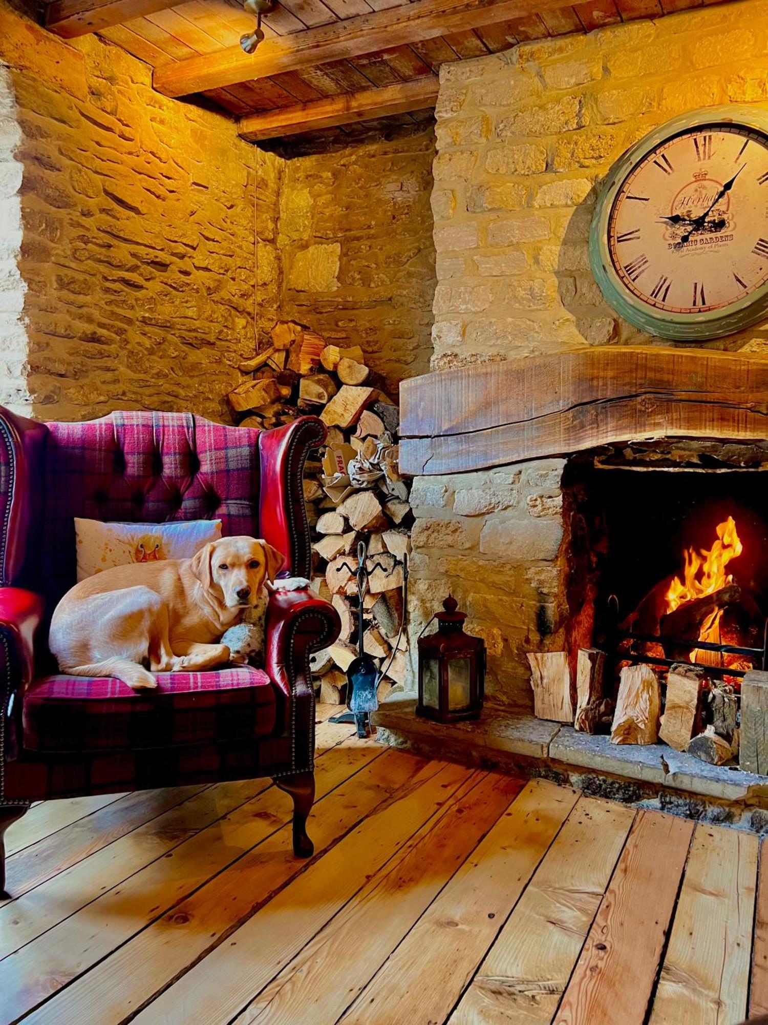 Five Alls Lechlade Dış mekan fotoğraf